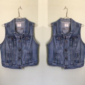 ✨Old Navy Jean Jacket✨